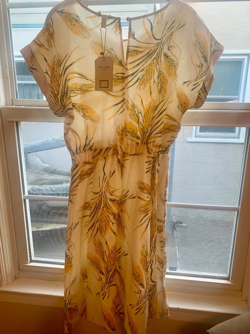 Mo Vint New York summer dress